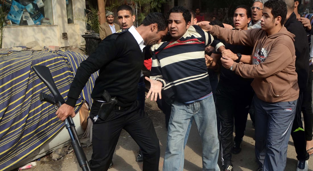 مصر: 49 قتيلا بصدامات "25 يناير" والإخوان يدعون للتصعيد الأحد