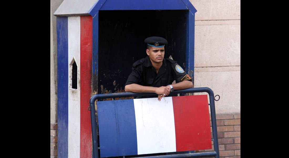 فرنسا تحذر رعاياها في مصر