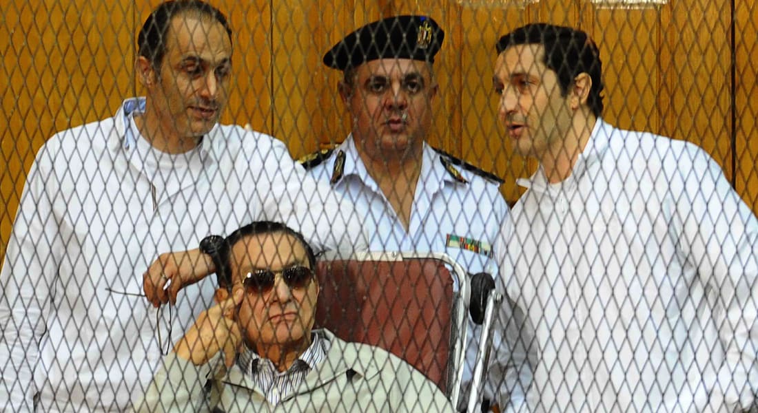 تأجيل محاكمة مبارك إلى 8 مارس و"مفاجأة" بشهادة قائد الحرس