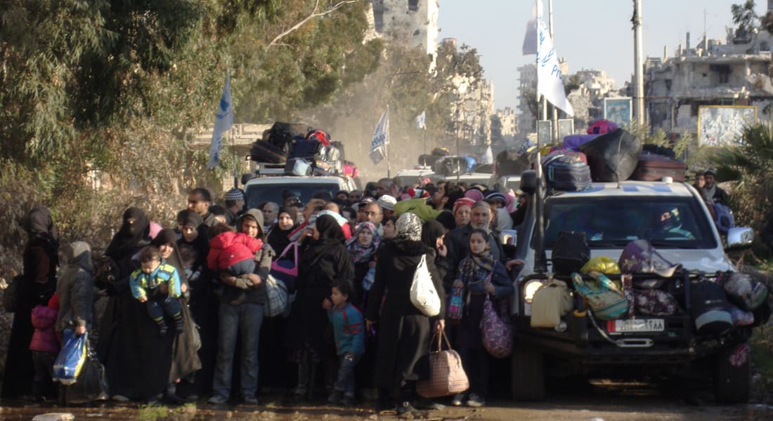 مسؤول دولي لـCNN: سكان حمص يأكلون الأعشاب ولم أر بحياتي حرمانا مماثلا