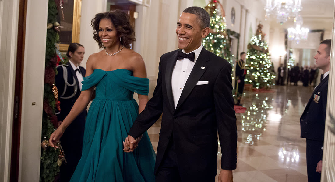 صحف العالم: أوباما وزوجته يحتفلان بعيد الحب على تويتر