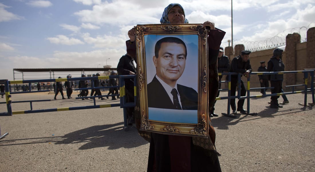 مصر: النطق بالحكم بدعوى استرداد أموال مبارك ورموز نظامه