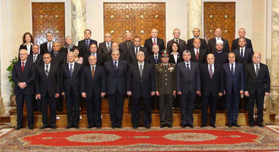 بعد أدائهم اليمين الدستورية.. من أعضاء الحكومة المصرية الجديدة؟