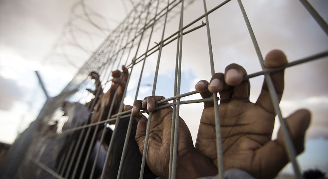 صحف العالم: فيديو يكشف عن أوضاع إنسانية سيئة بالسجون المصرية