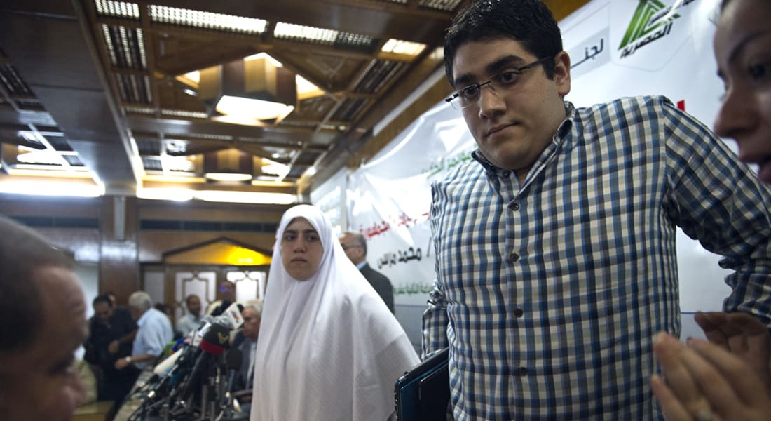 إحالة أصغر أبناء مرسي للقضاء بتهمة حيازة وتعاطي المخدرات