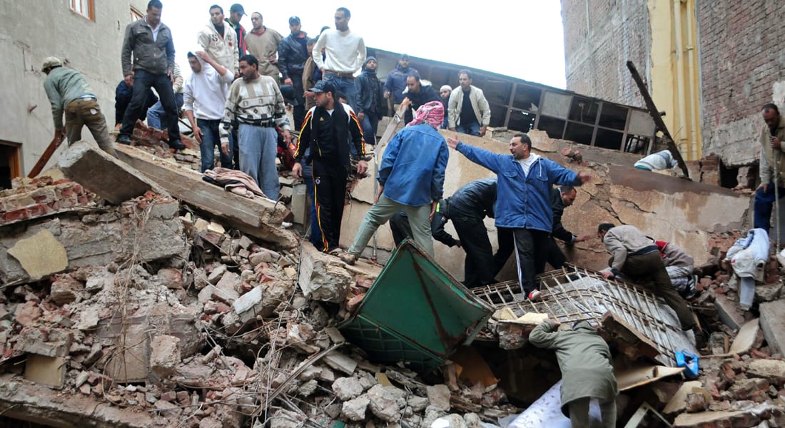 انهيار بناية سكنية بالقاهرة وتضارب حول سقوط ضحايا
