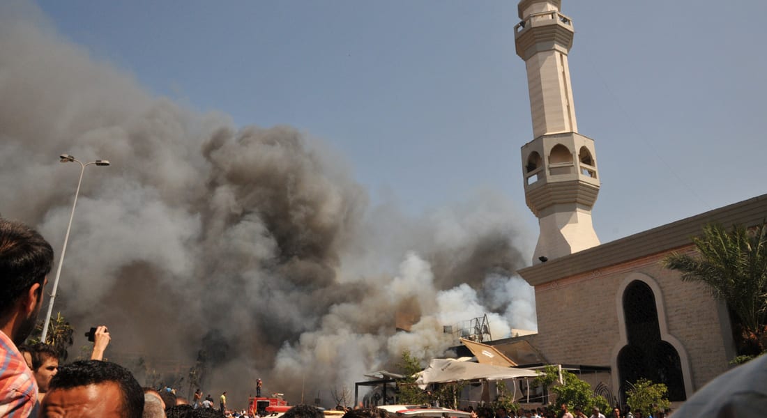 لبنان: سياسي علوي وشيخ سني مرتبطان بحزب الله على صلة بتفجيرات مساجد