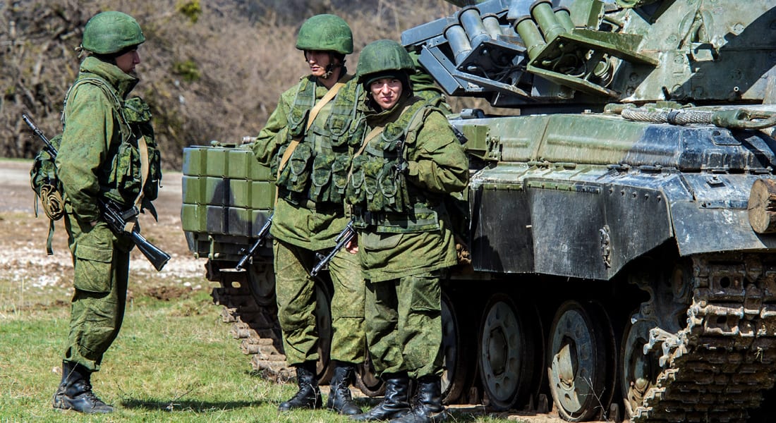 انتشار 40 إلى 80 ألف جندي روسي على حدود أوكرانيا 