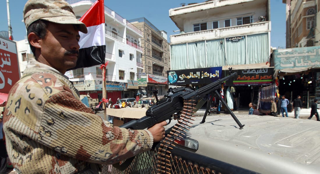 اليمن.. مقتل 5 عسكريين بهجوم لـ"القاعدة" على نقطة أمنية بحضرموت