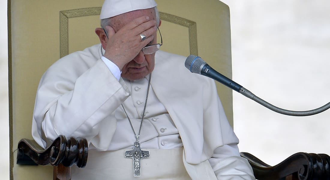 البابا يثير جدلاً جديداً ..الطلاق والقربان المقدس