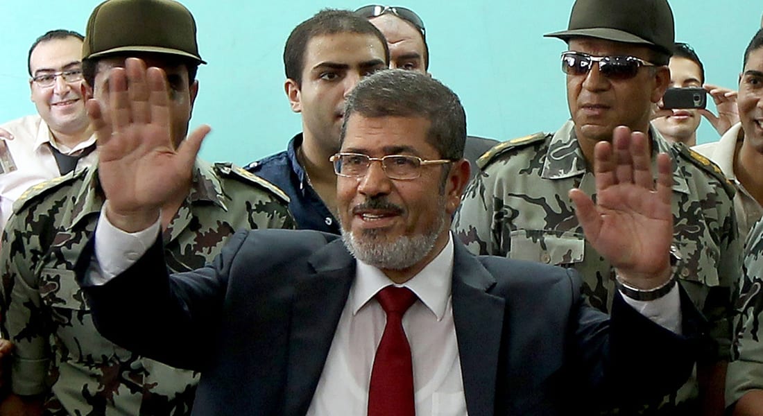 مصر.. حبس مرسي 15 يوماً على ذمة قضية تزوير الانتخابات الرئاسية