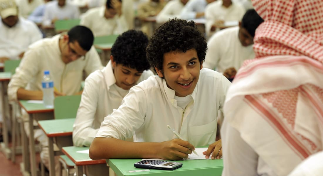 مشايخ السعودية يغردون بنصائح للطلاب في اختبارات نهاية العام