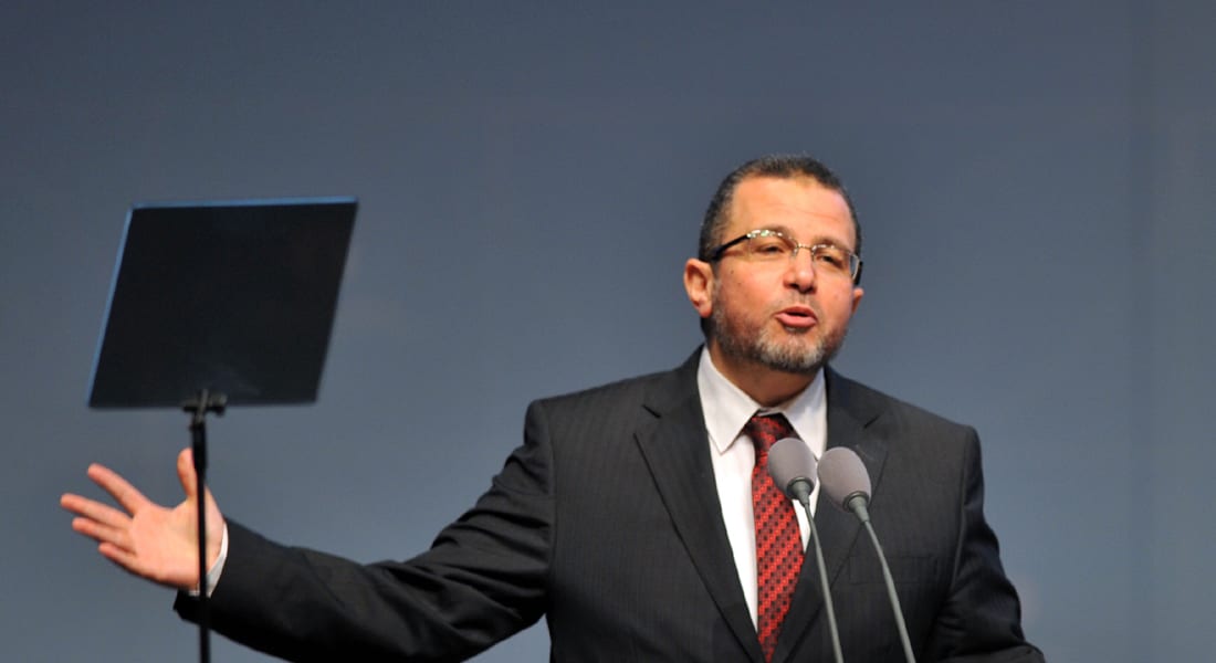 رئيس وزراء مرسي هشام قنديل بعد الإفراج عنه: مصر بحاجة للعدل