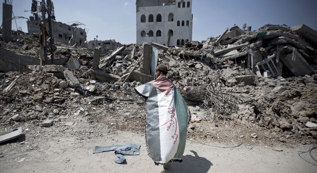 طلال سلمان يكتب.. " غزة وحدت الفلسطينيين .. وفضحت العرب!"