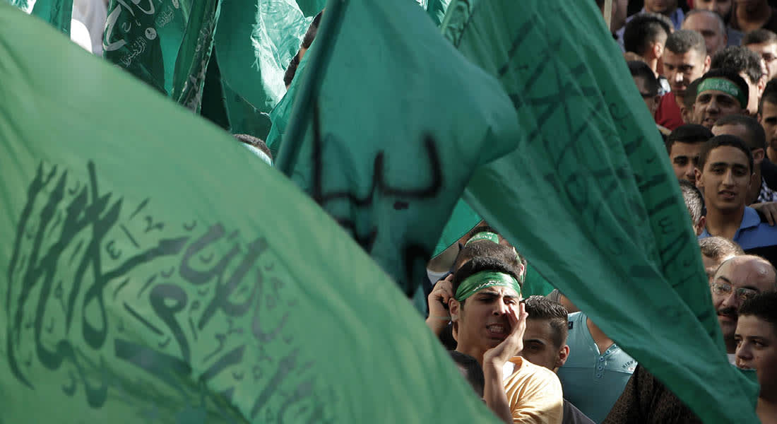 صحف: طهران زودت حماس بالأسلحة وتحذيرات سعودية من "فتاوى تويتر"