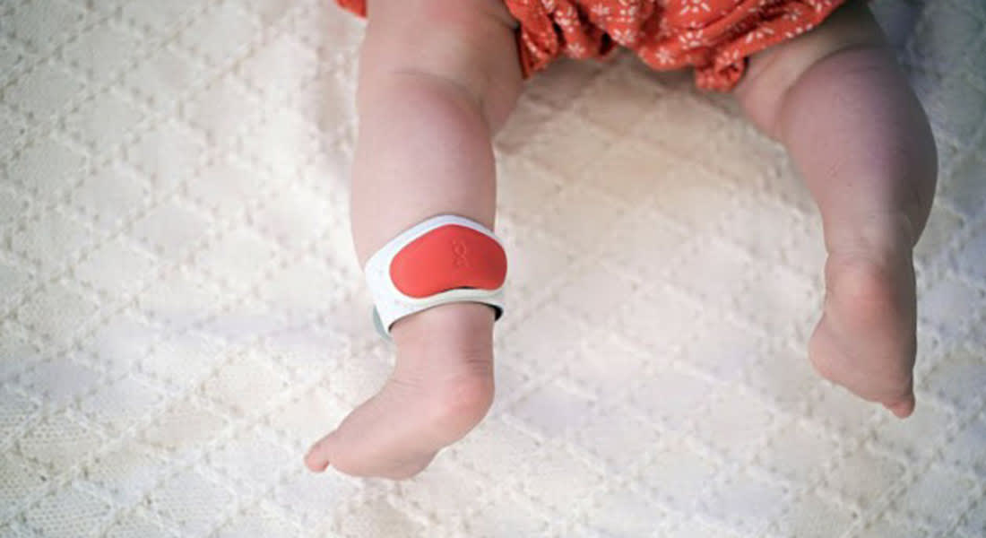 جهاز يُربط بالكاحل لكشف الوضع الصحي للأطفال.. هل هذا مستقبل الأمومة؟
