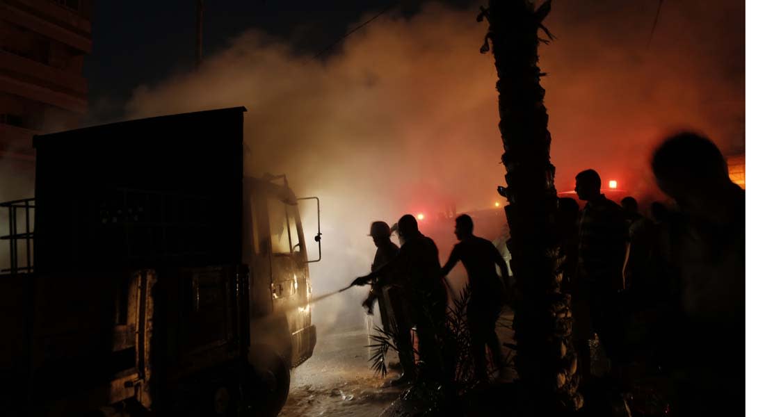 غارات على غزة وصواريخ على إسرائيل بعد الإعلان في القاهرة عن هدنة لـ 5 أيام 