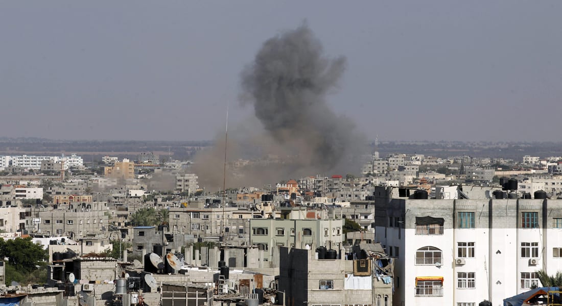 إسرائيل تستأنف "الجرف الصامد" على غزة.. وحماس تحمَّلها مسؤولية "إجهاض" مفاوضات القاهرة