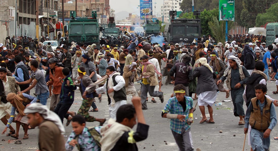 اليمن: 7 قتلى بمواجهات بين الأمن و"حوثيين" حاولوا اقتحام مقر رئاسة الحكومة