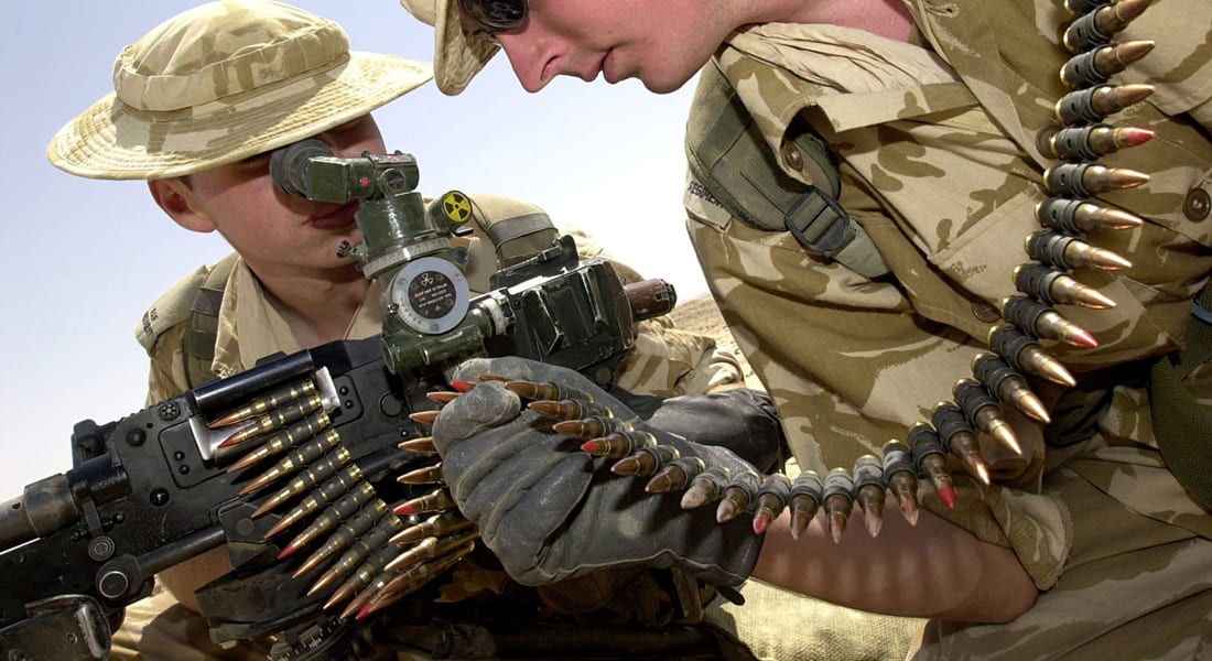 بريطانيا تعلن إهدائها لأسلحة ومعدات عسكرية لحكومتي العراق وكردستان تصل الأربعاء
