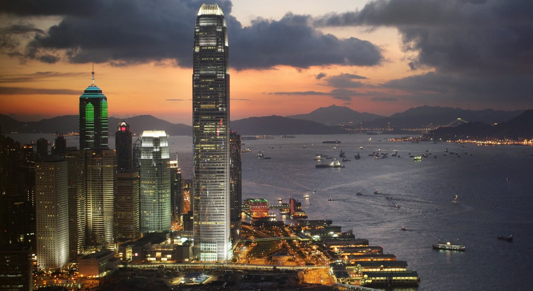 هونغ كونغ تدخل السوق الإسلامية بأول صكوك بمليار دولار.. الشارقة ترافقها وتونس تستعد