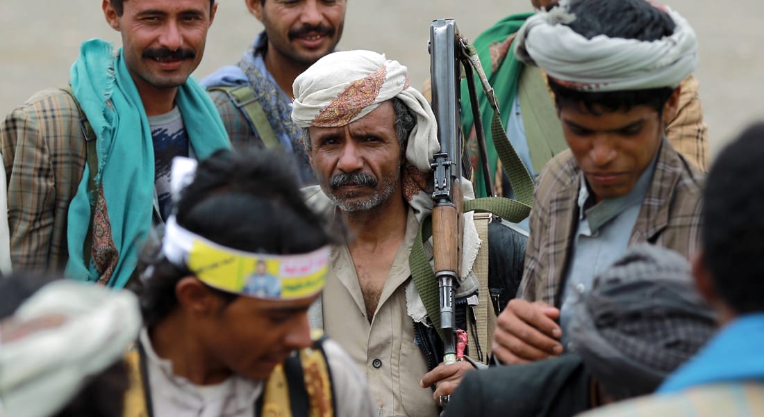 اليمن: مواجهات عنيفة قرب مقر معسكر "الفرقة الأولى مدرع" 