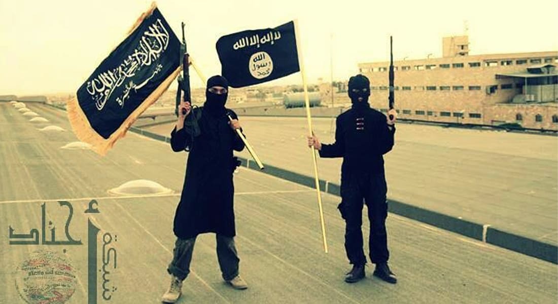 قيادي بالنصرة لـCNN: الغارات الدولية قرّبتنا من داعش وأنهت تقاتلنا.. ولن نقف مع الصليبيين ضد المسلمين