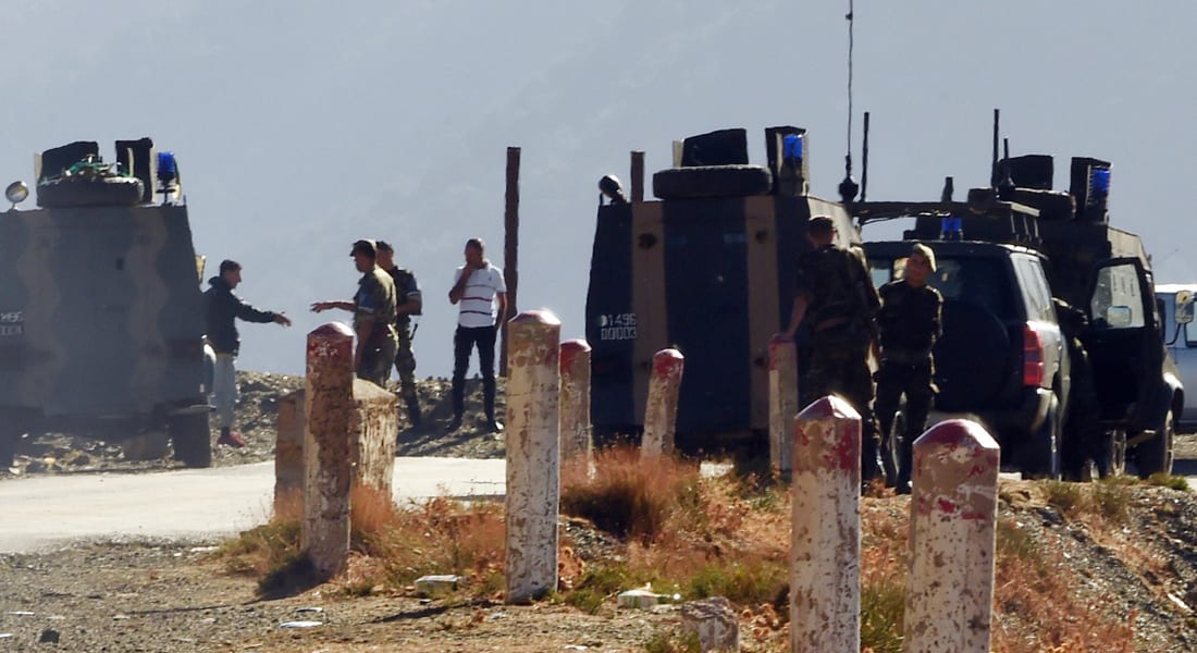 الجزائر.. مقتل 3 "إرهابيين" قرب الحدود مع تونس وتوقيف "مجموعة إجرامية" تضم 20 أجنبياً