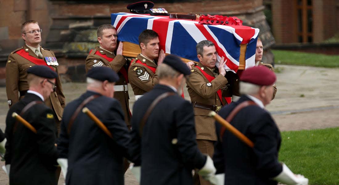 بريطانيا تسلم آخر معاقلها في أفغانستان بعد أن خسرت 453 جنديا خلال وجودها