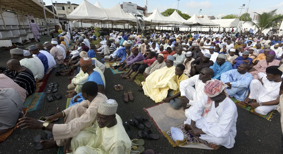 نيجيريا.. انفجار يستهدف احتفالاً للشيعة و"تهريب" عشرات السجناء في هجوم على سجن بالديناميت