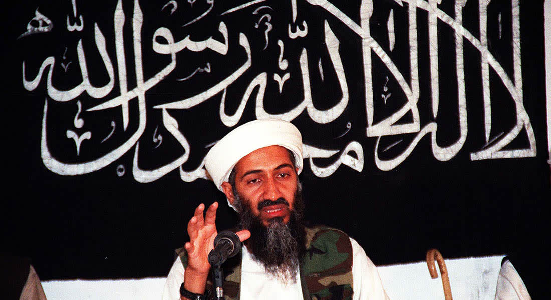 بعد أيام من الجدل... مطلق النار على بن لادن يكشف عن هويته