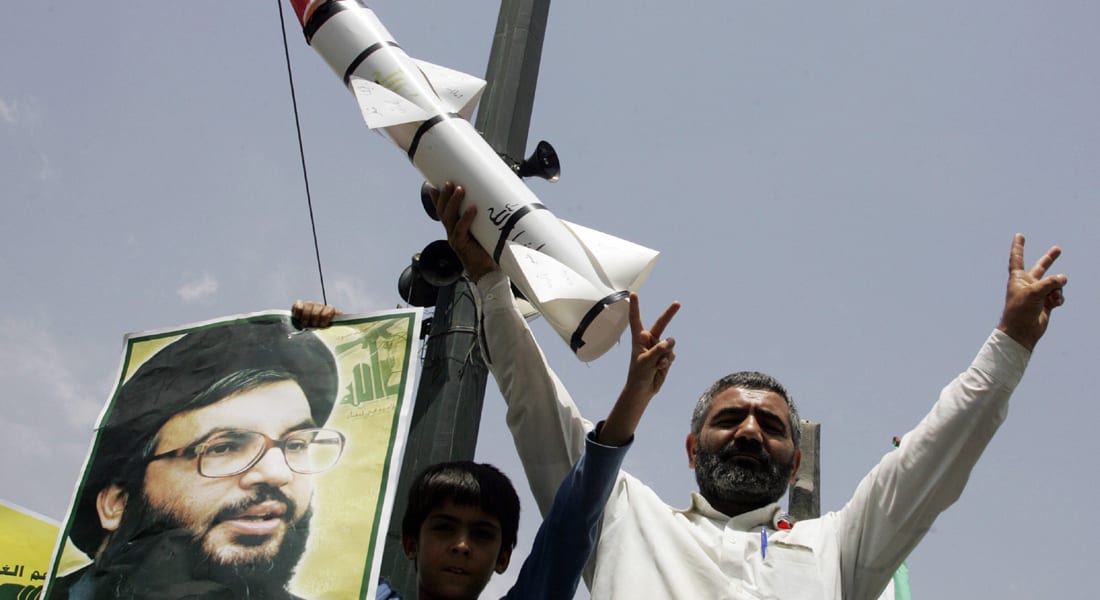مصادر إيرانية تؤكد تزويد "حزب الله" بصواريخ "فاتح" ومفاعل "ديمونا" أبرز أهدافها