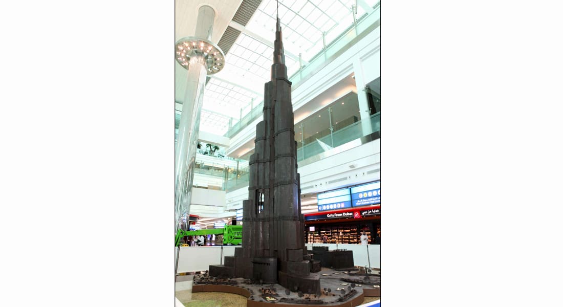 دبي تعلن عن أطول مجسم للشوكولاتة في العالم