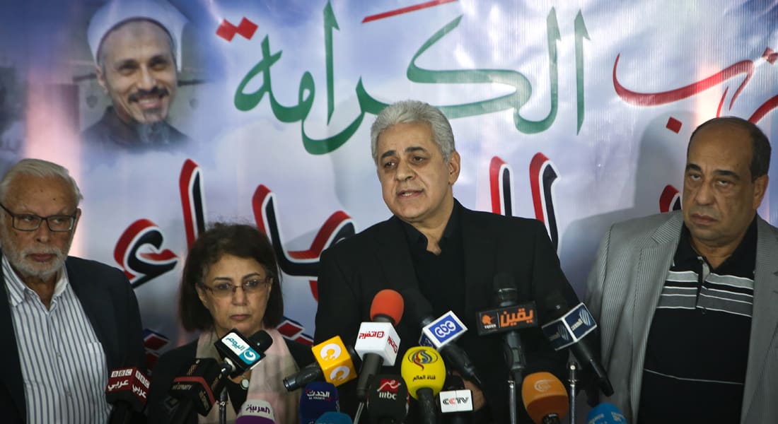 حملة على صباحي تتهمه بـ"الهجص" و"إثارة الشباب" بعد تحذيره للسيسي من تداعيات تبرئة مبارك