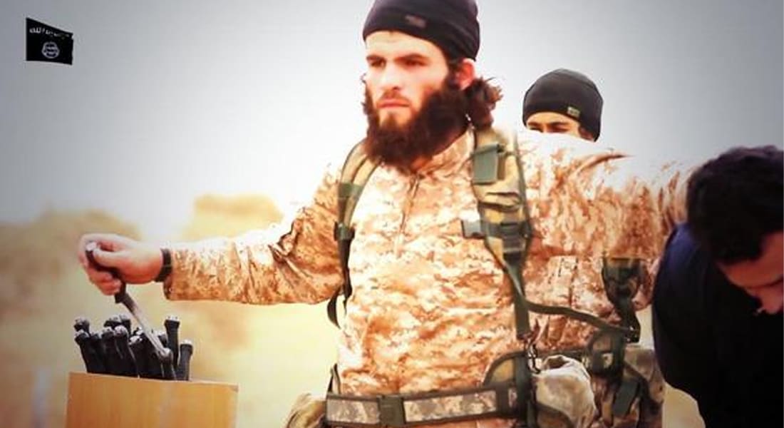 معارك عنيفة بين داعش والجيش السوري حول مطار دير الزور والتنظيم يستقدم تعزيزات