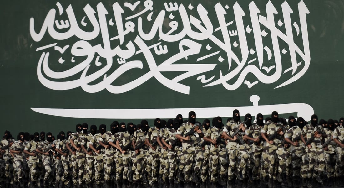 الداخلية السعودية تعتقل 135 عضوا بشبكات إرهابية متعددة بينهم 26 أجنبيا