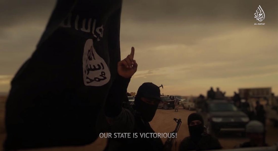 معارضون سوريون: داعش يواصل "فرض الحدود".. جلد وقطع رؤوس ورجم بتهم الزنا والسحر وسب الذات الإلهية