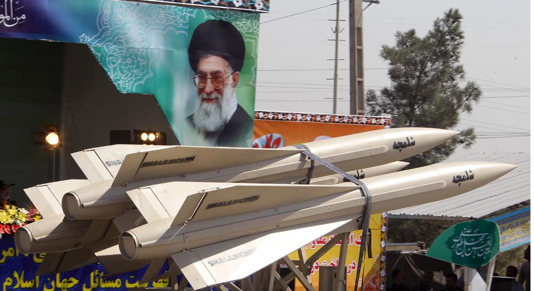 إيران تكشف عن تقنيات صواريخ تثير "دهشة الأعداء" بإمكانها ضرب حاملات الطائرات