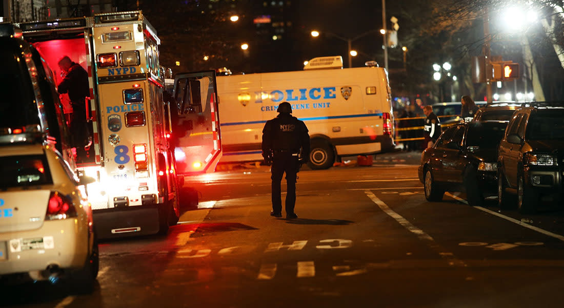 أمريكا: "اغتيال" ضابطي شرطة رمياً بالرصاص في نيويورك و"انتحار" منفذ الهجوم