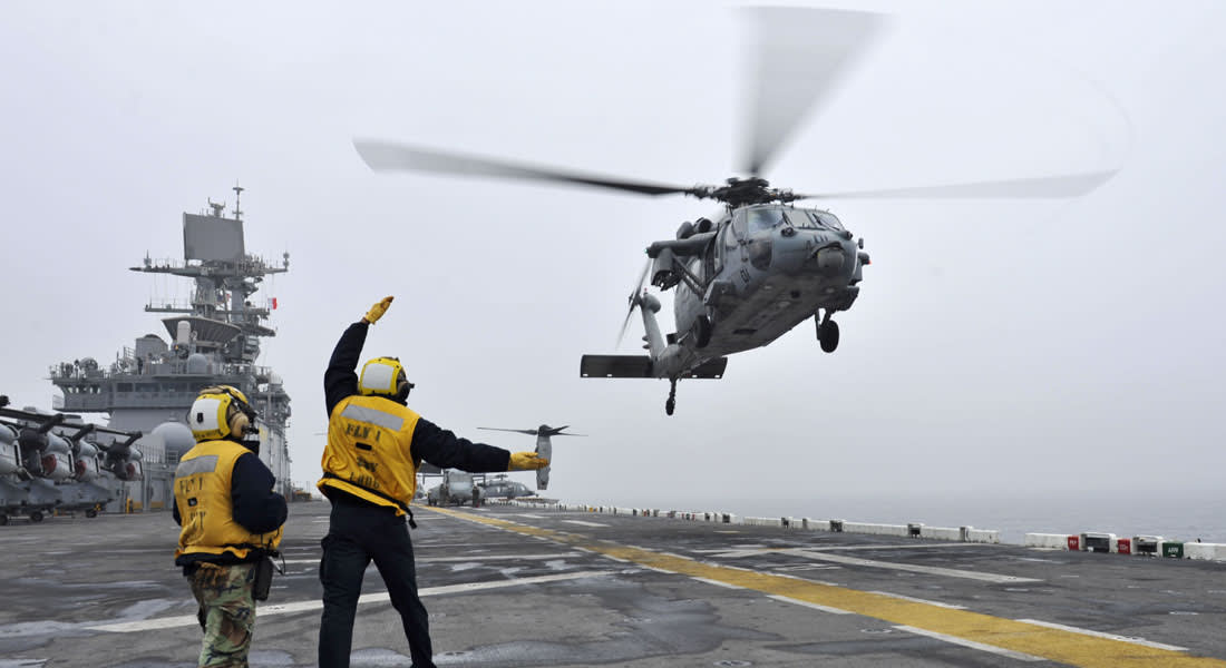 البحرية الأمريكية تؤكد تحطم إحدى مروحياتها خلال "مهمة تدريبية" بشمال الكويت