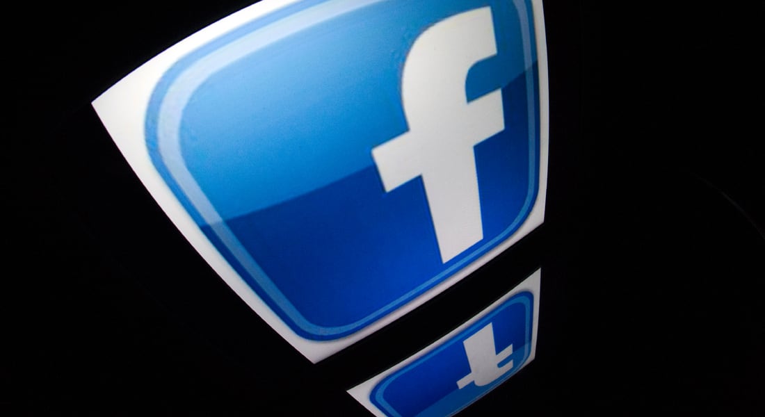 "فيسبوك" يستحوذ على "واتساب" مقابل 19 مليار دولار