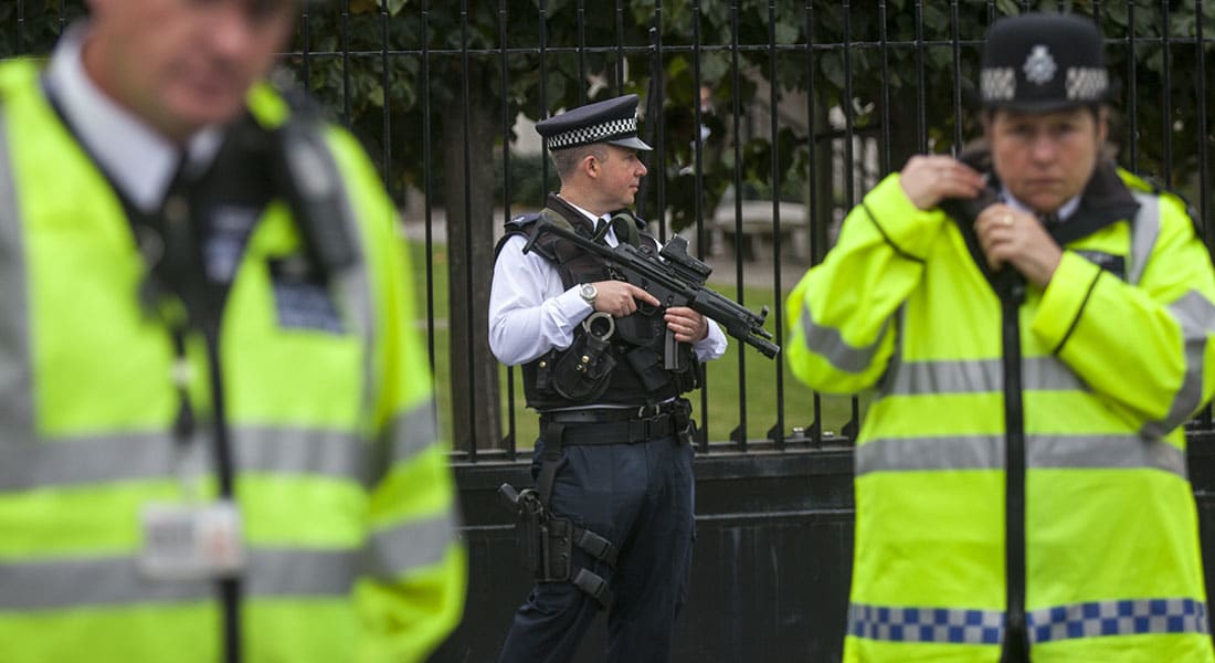 بريطانيا: إلقاء القبض على مشتبه به خامس في التخطيط لعمليات إرهابية