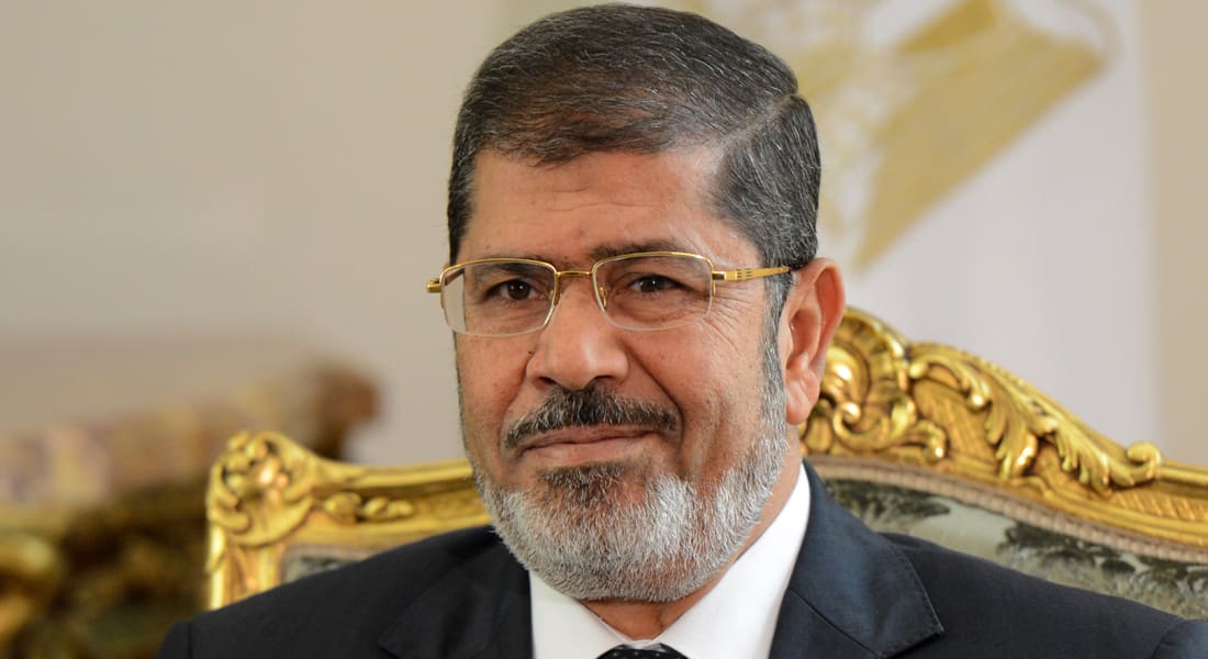 مرسي برسالة "مسربة" للمصريين: أخطأت وأصبت ولكني لم أخنكم وهذه مسرحية لتنصيب قائد الانقلاب
