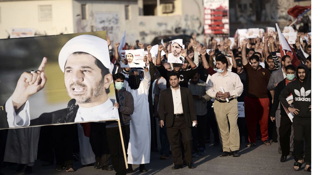خطيب جمعة طهران يحذر حكومة "الأقلية السنية" في البحرين: لن تقفوا أمام المد الشيعي