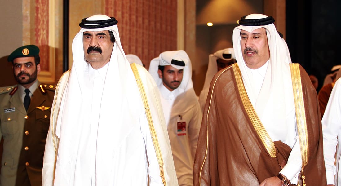 صحف: أسرار تغيير الحكم في قطر وجيش "عافش" السوري