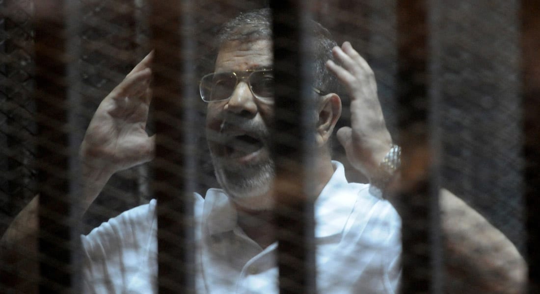 مرسي يدخل على خط التوتر بين القاهرة والرباط مشيدا بـ"الموقف الرسمي" المغربي من "الانقلاب العسكري"