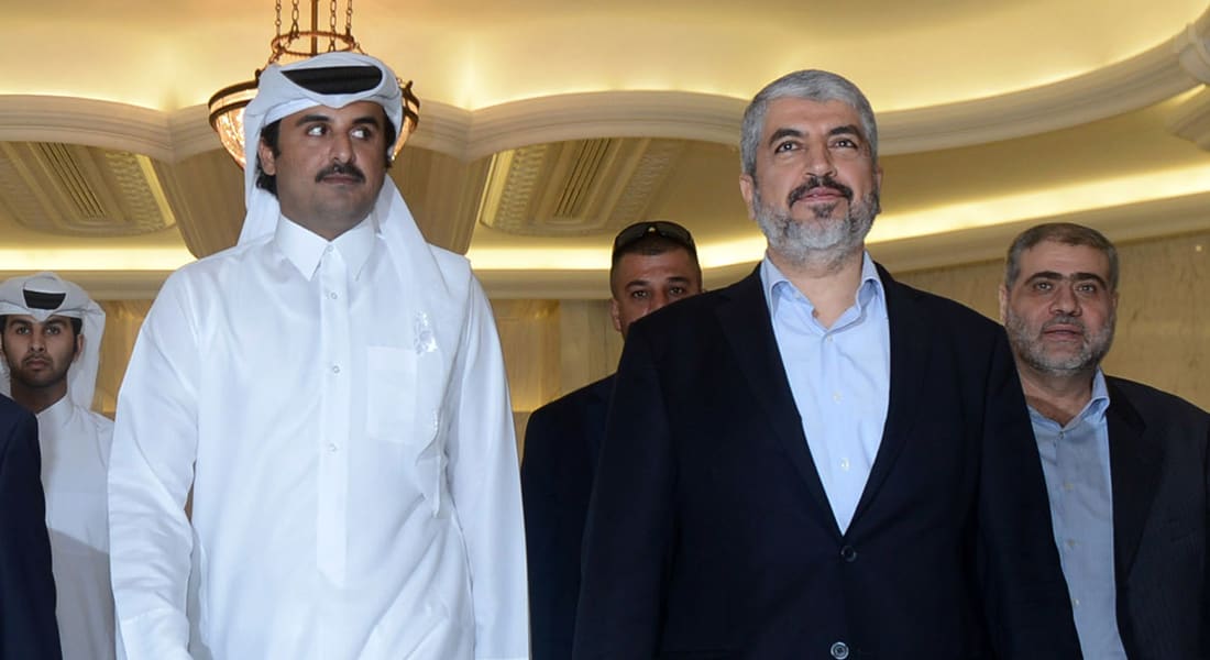 تقارير: قطر تبعد مشعل وقيادات إخوانية.. والرشق ينفي مغادرة زعيم حماس الدوحة