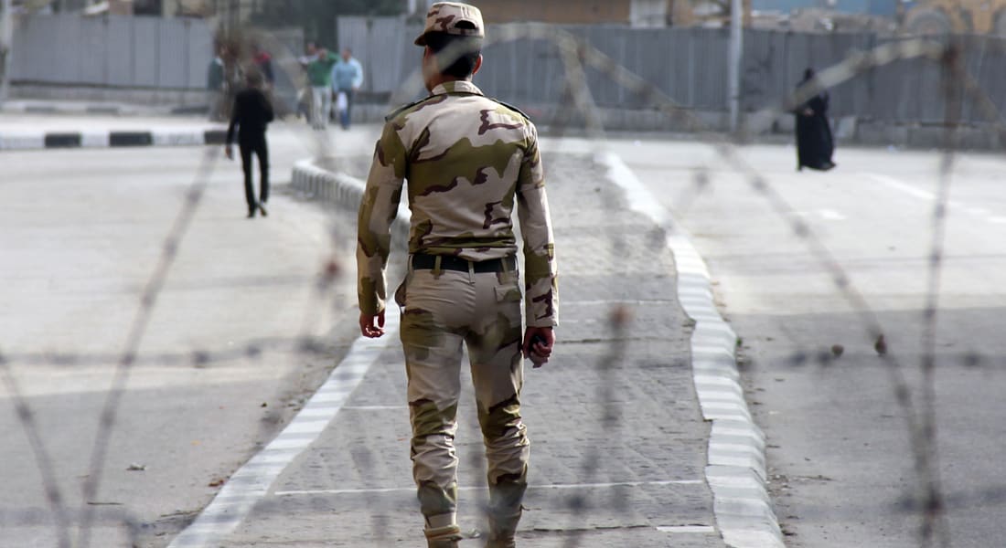 صحف: الجيش المصري بالقرم.. وسقوط مستغل الرقية للتحرش بمكة