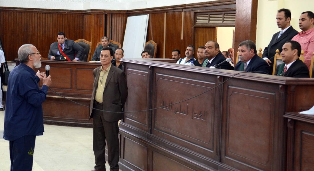 مرشد الإخوان أمام المحكمة: قابلت قادة الفصائل الفلسطينية واتفقنا على "الجهاد ضد إسرائيل"