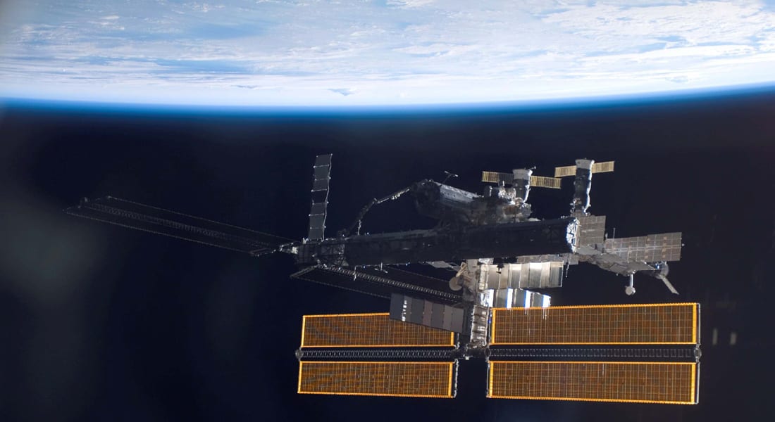 وكالة الفضاء الروسية: إخلاء الطاقم الأمريكي من الجزء الخاص بهم بمحطة الفضاء الدولية بسبب تسريب بنظام التبريد